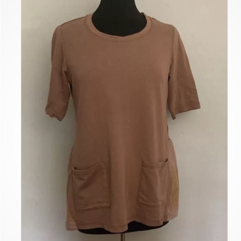 8-2 LOGO Lori Goldstein Top Shirt Medium embroidered